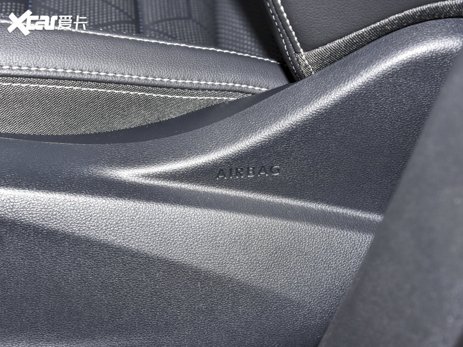 2022 380TSI AѾPro 6