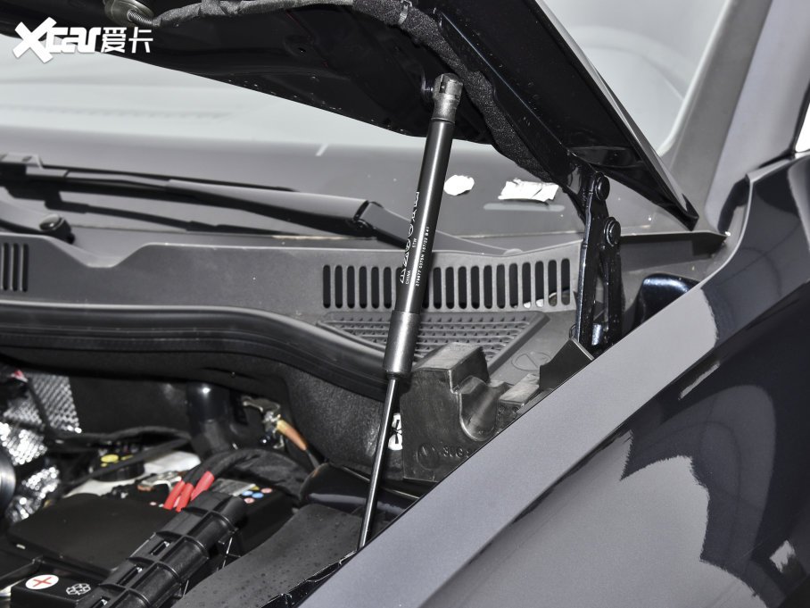 2022 380TSI (q)AѾPro 6