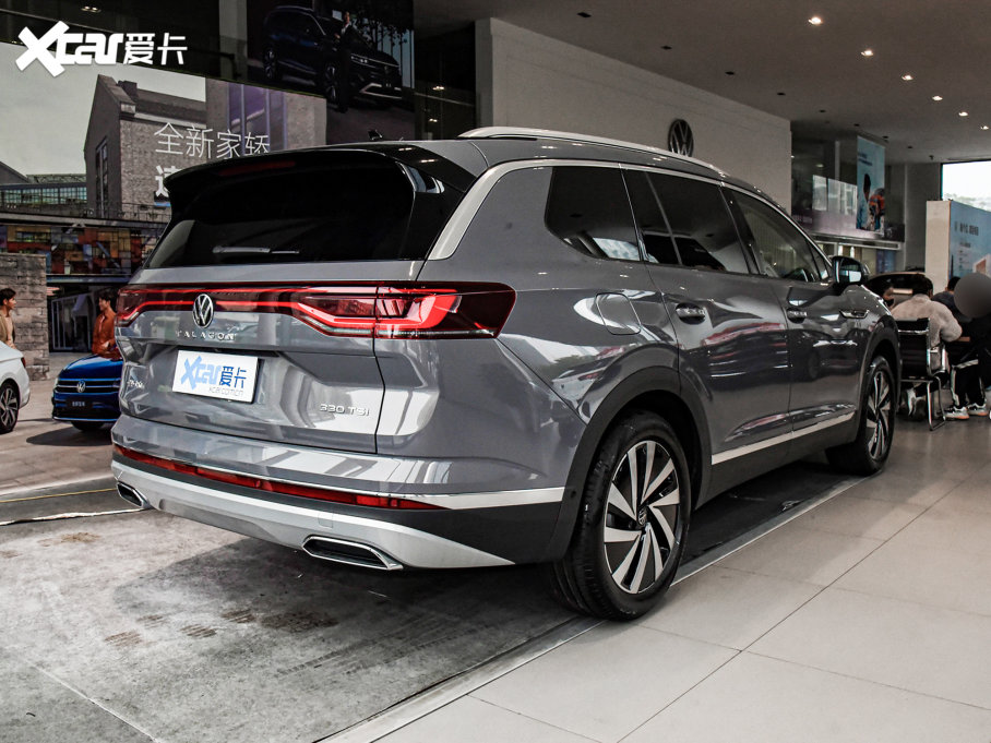 2022 330TSI AѾ 7