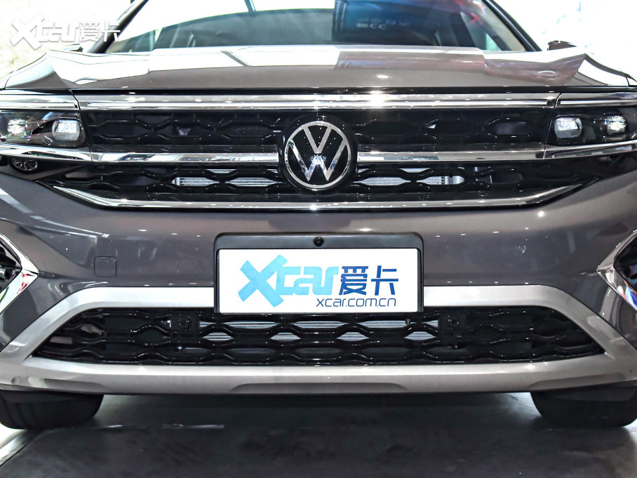 2022 330TSI AѾ 7