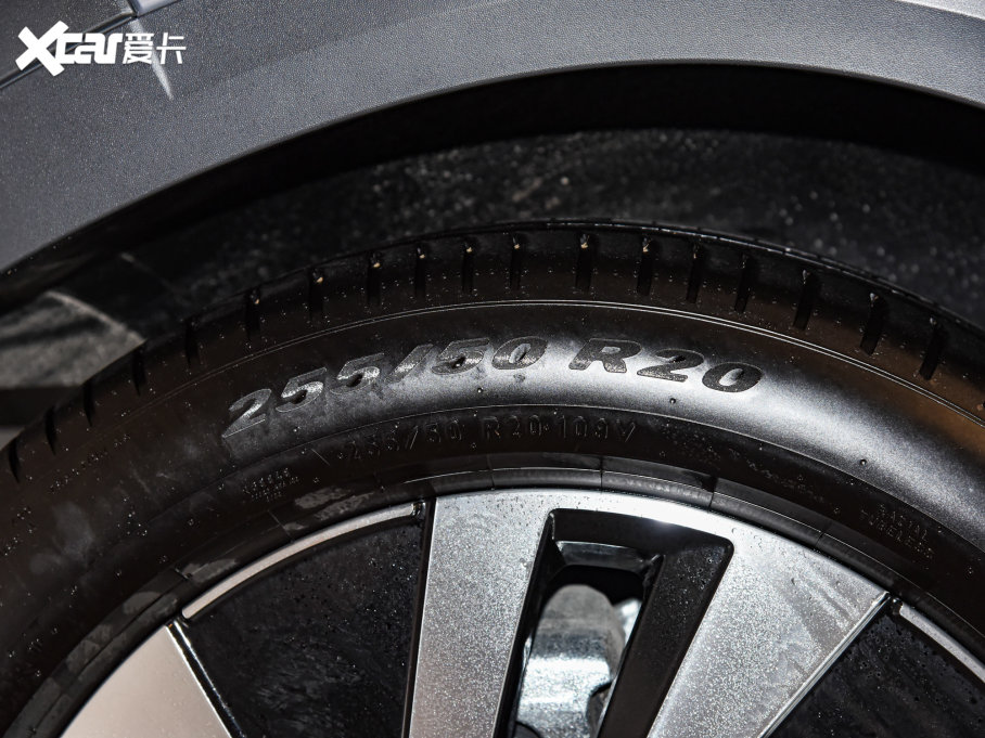 2022 330TSI (q)AѾ 7