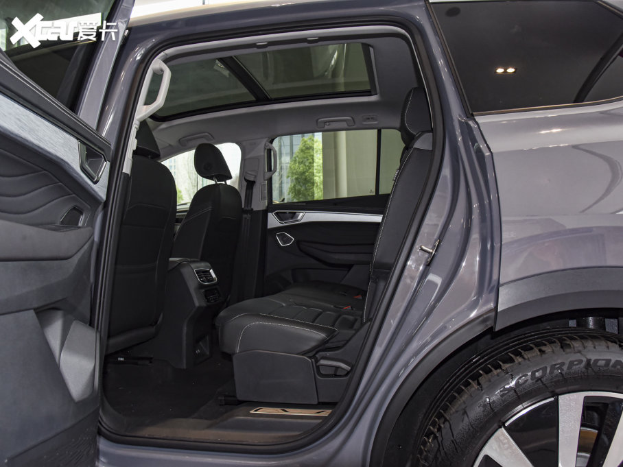 2022 330TSI (q)AѾ 7