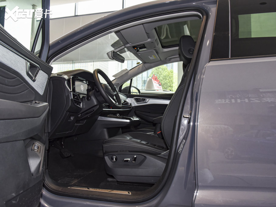 2022 330TSI (q)AѾ 7