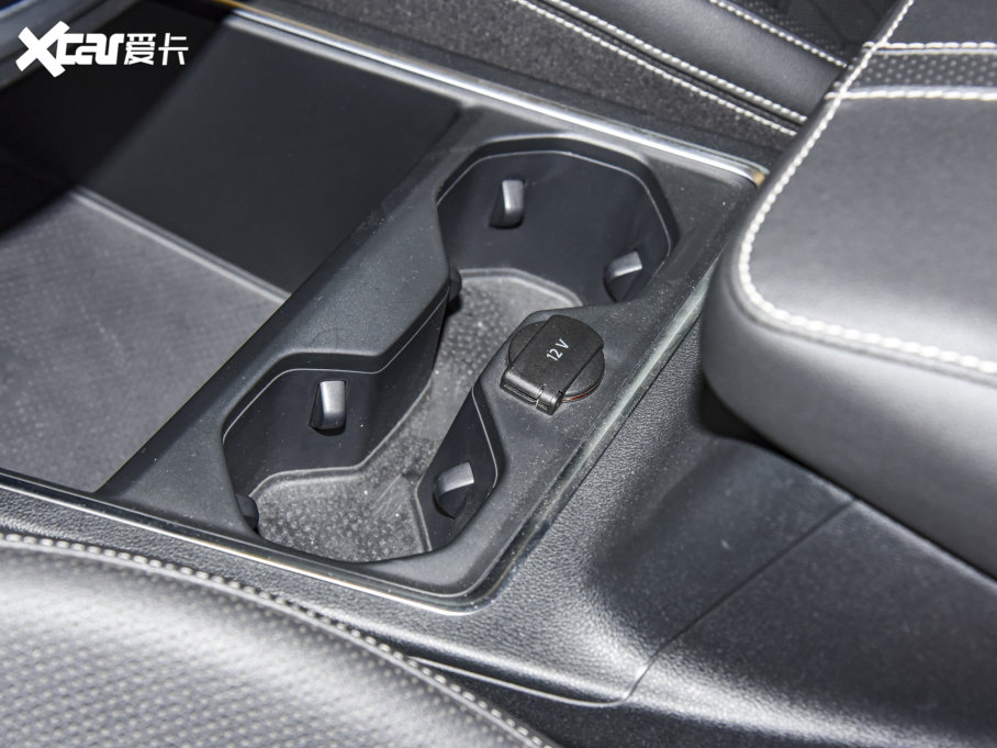 2022 330TSI AѾ 7