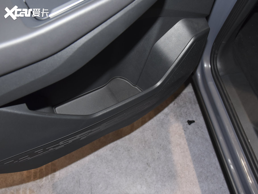 2022 330TSI AѾ 7