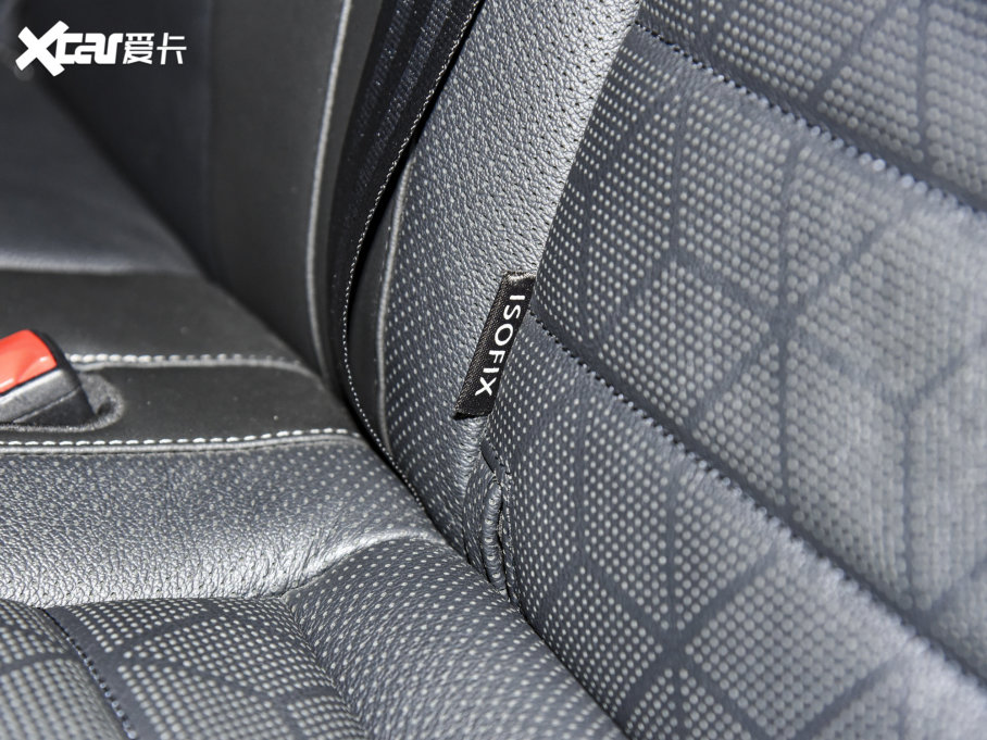 2022 330TSI AѾ 7