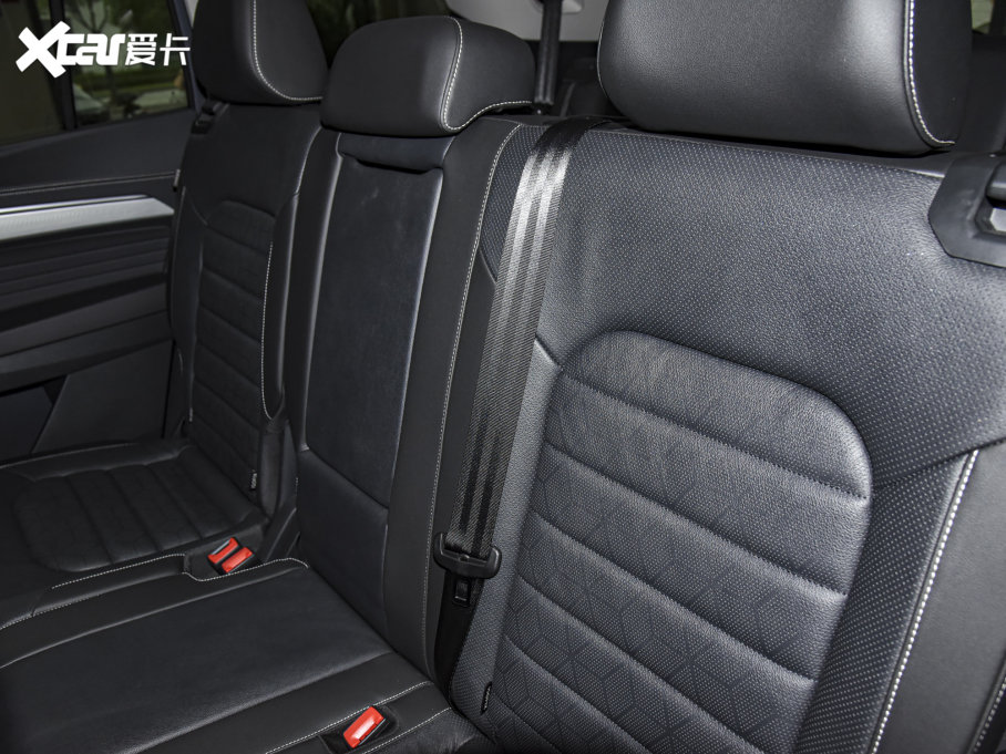 2022 330TSI (q)AѾ 7