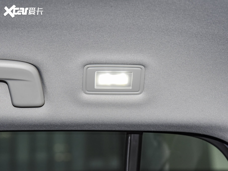 2022 330TSI AѾ 7