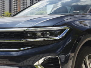 2022款380TSI 四驱豪华佳境版Pro 7座 大灯