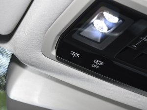 2022380TSI AѾPro 7 п؅^