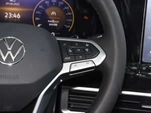 2022380TSI AѾPro 7 п؅^