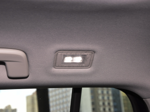 2022380TSI AѾPro 7 п؅^