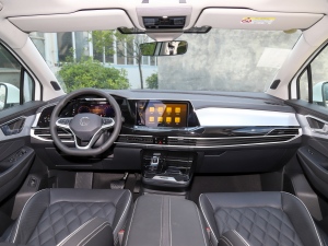 2022款530TSI 四驱旗舰胜境版Pro 6座 内饰全景