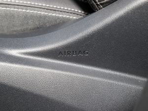 2022530TSI (q)ŞپPro 6 п؅^(q)