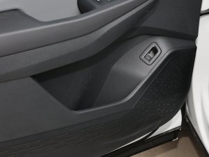 2022380TSI R-Lineؾ 6 ǰTg