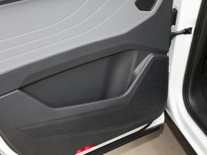 2022380TSI R-Lineؾ 6 Tg