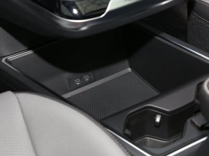 2022380TSI R-Lineؾ 6 g