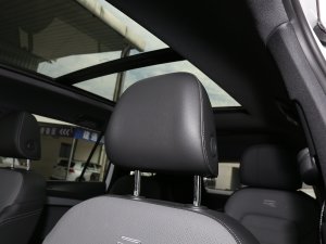 2022380TSI R-Lineؾ 6 g