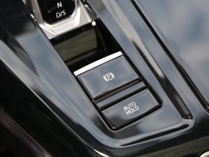 2022380TSI R-Lineؾ 6 v܇Ƅ