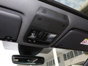 2022380TSI (q)R-Lineؾ 6 п؅^(q)