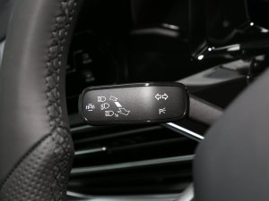 2022380TSI (q)R-Lineؾ 6 п؅^(q)