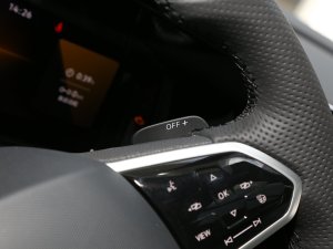 2022380TSI (q)R-Lineؾ 6 п؅^(q)