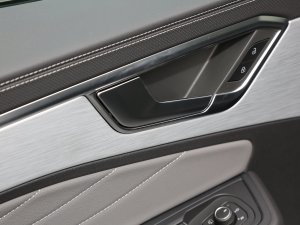 2022380TSI R-Lineؾ 6 п؅^