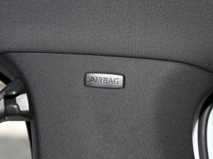 2022380TSI R-Lineؾ 6 п؅^(q)