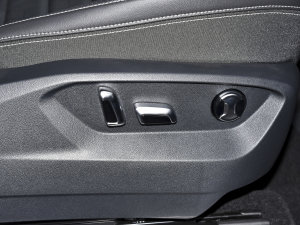 2022380TSI (q)AѾPro 6 g