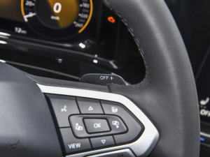 2022380TSI AѾPro 6 п؅^