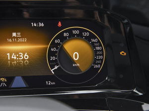 2022380TSI AѾPro 6 п؅^