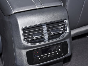 2022380TSI AѾPro 6 п؅^