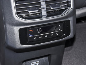 2022380TSI AѾPro 6 п؅^