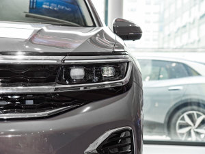 2022330TSI (q)AѾ 7 (x)(ji)^