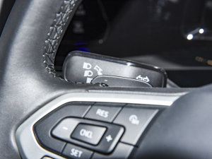 2022330TSI AѾ 7 п؅^