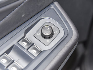 2022330TSI AѾ 7 п؅^