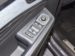 2022330TSI AѾ 7 п؅^