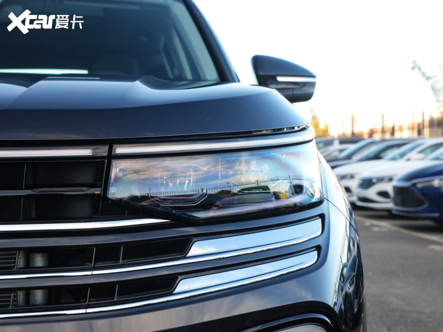 2023�Ѳ 330TSI ���AѲ�ݰ�