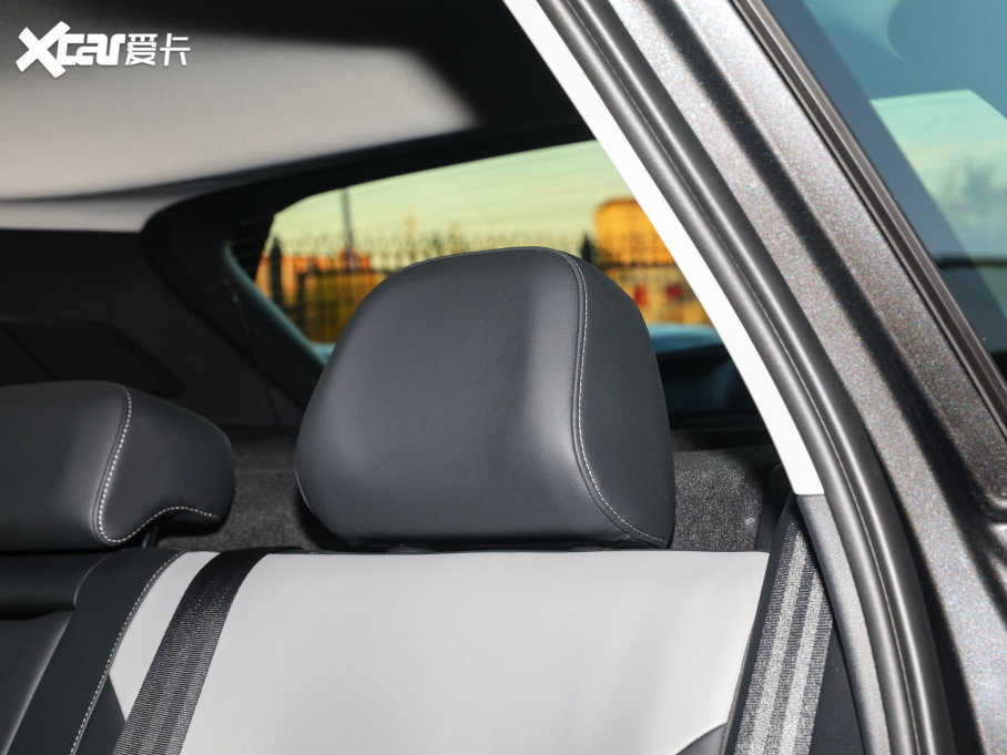 2023Ѳ 330TSI AѲݰ