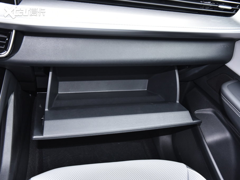 2023Ѳ 380TSI (q)R-LineѲΰ