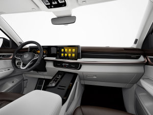 2023380TSI R-Lineװl п؅^