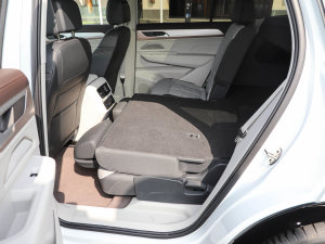 2023380TSI (q)R-LineѲY g