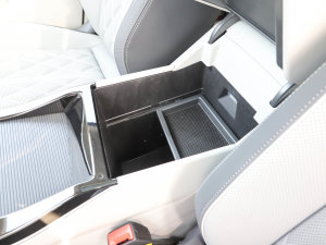 2023380TSI (q)R-LineѲY g