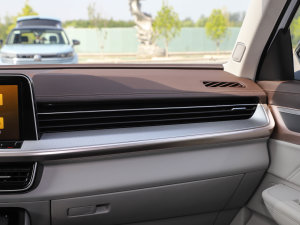 2023380TSI R-LineѲY п؅^