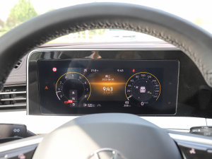 2023380TSI (q)R-LineѲY x