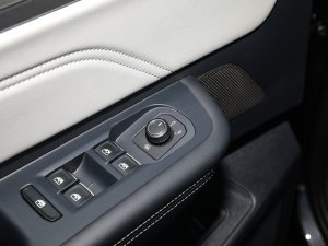 2023330TSI AѲݰ п؅^