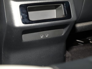 2023330TSI AѲݰ п؅^