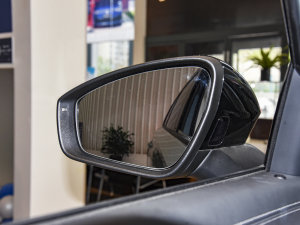 2023380TSI (q)R-Lineװl(f) (ji)^