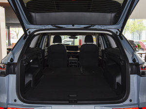 2023380TSI R-Lineװl g