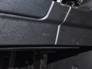 2023380TSI (q)R-Lineװl(f) п؅^(q)